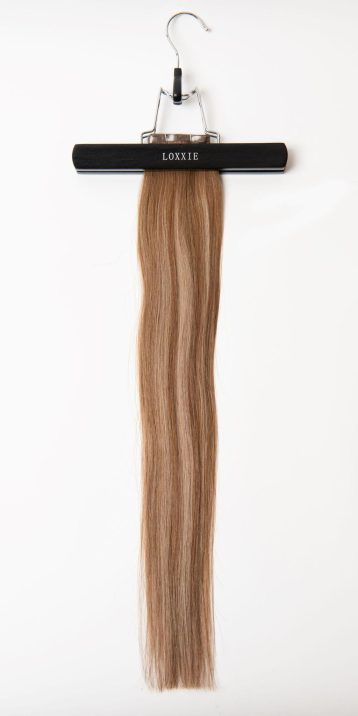 Loxxie 22" Flat Bonded Weft Salted Caramel 55 Grams